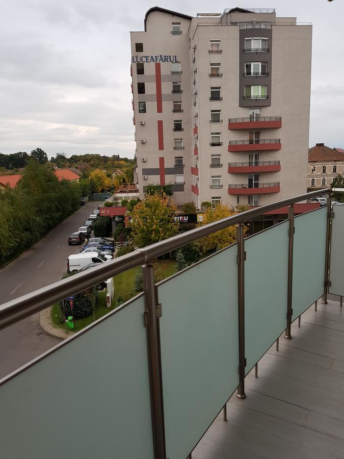 Skyline Rooftop Condos Oradea Exterior photo